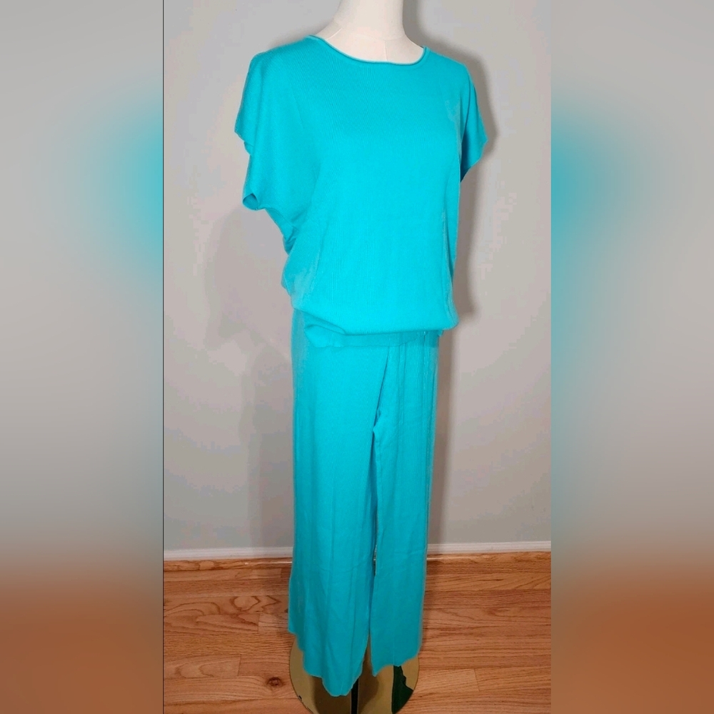 NWOT 2 Piece Knit Pants Set Short Sleeve Blouse Wide Leg Viscose Outfit Size L